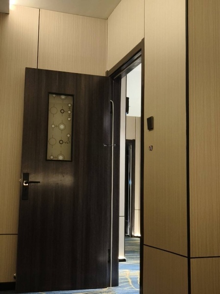 青山塞纳沐足，依次来了俩三个